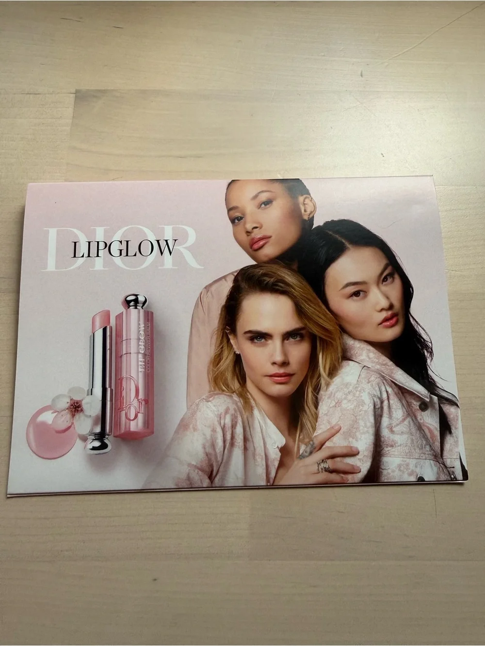 Dior Lipglow Hydrating Balm - Light Pink sample card